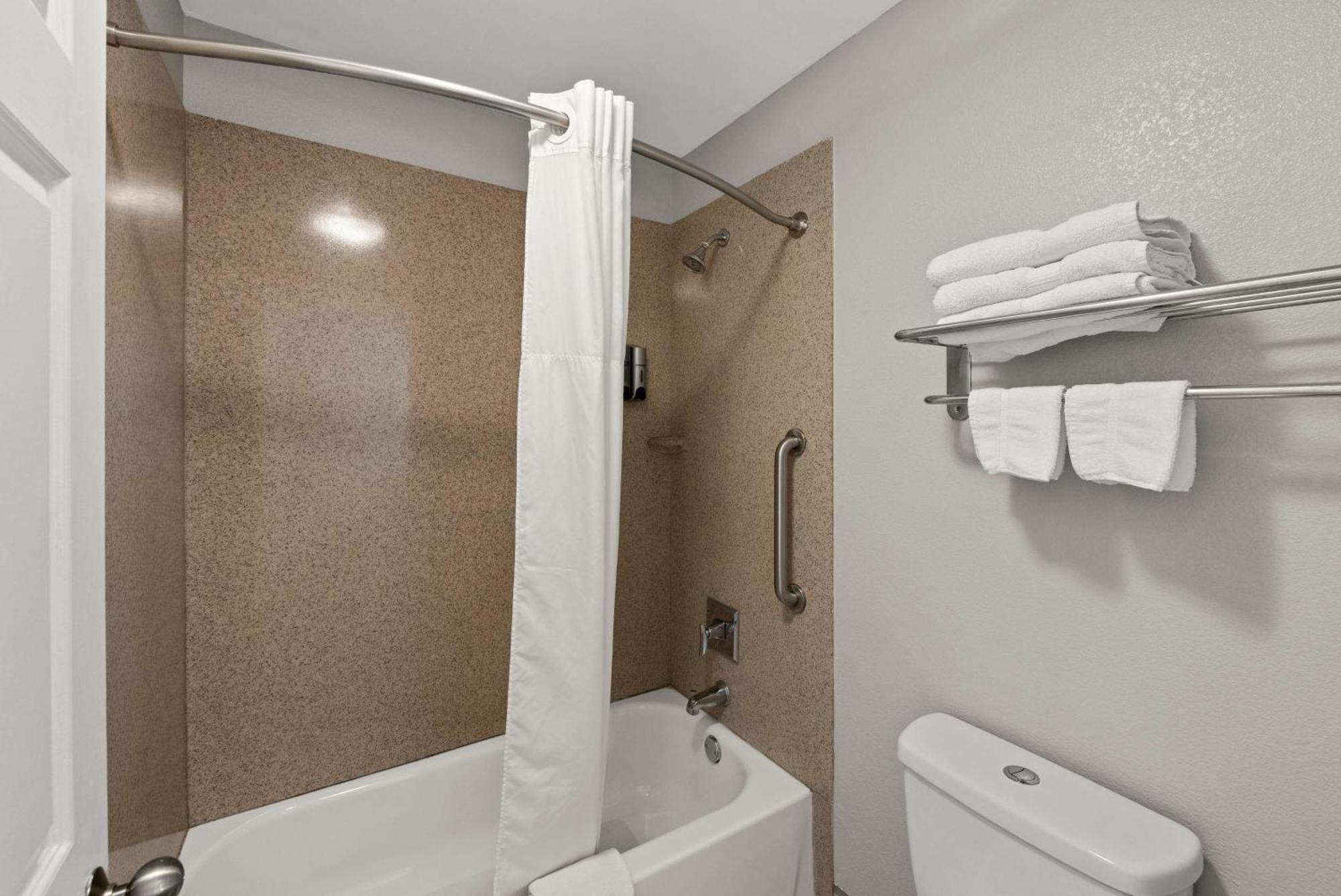 Best Western Executive Inn Grove City Εξωτερικό φωτογραφία